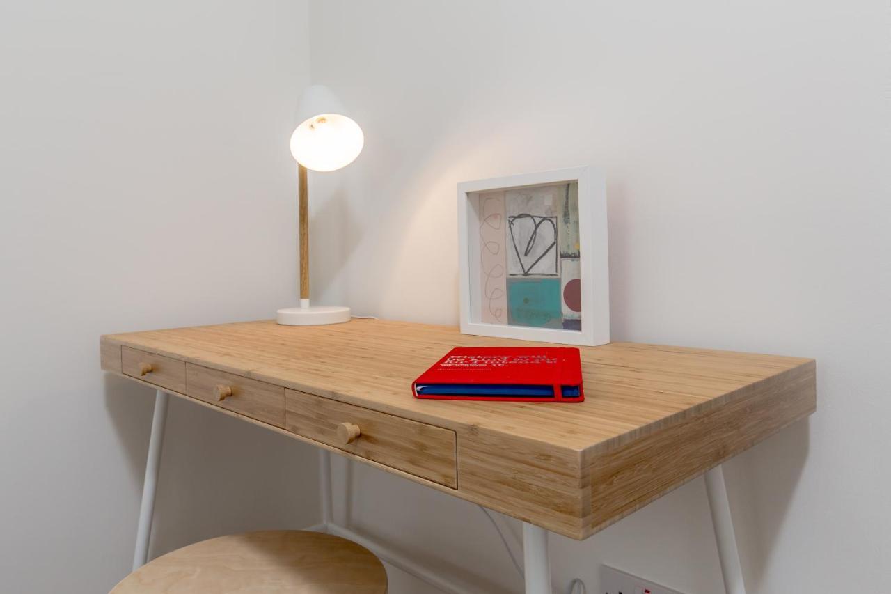 Dreamhouse Apartments Edinburgh Haymarket Экстерьер фото